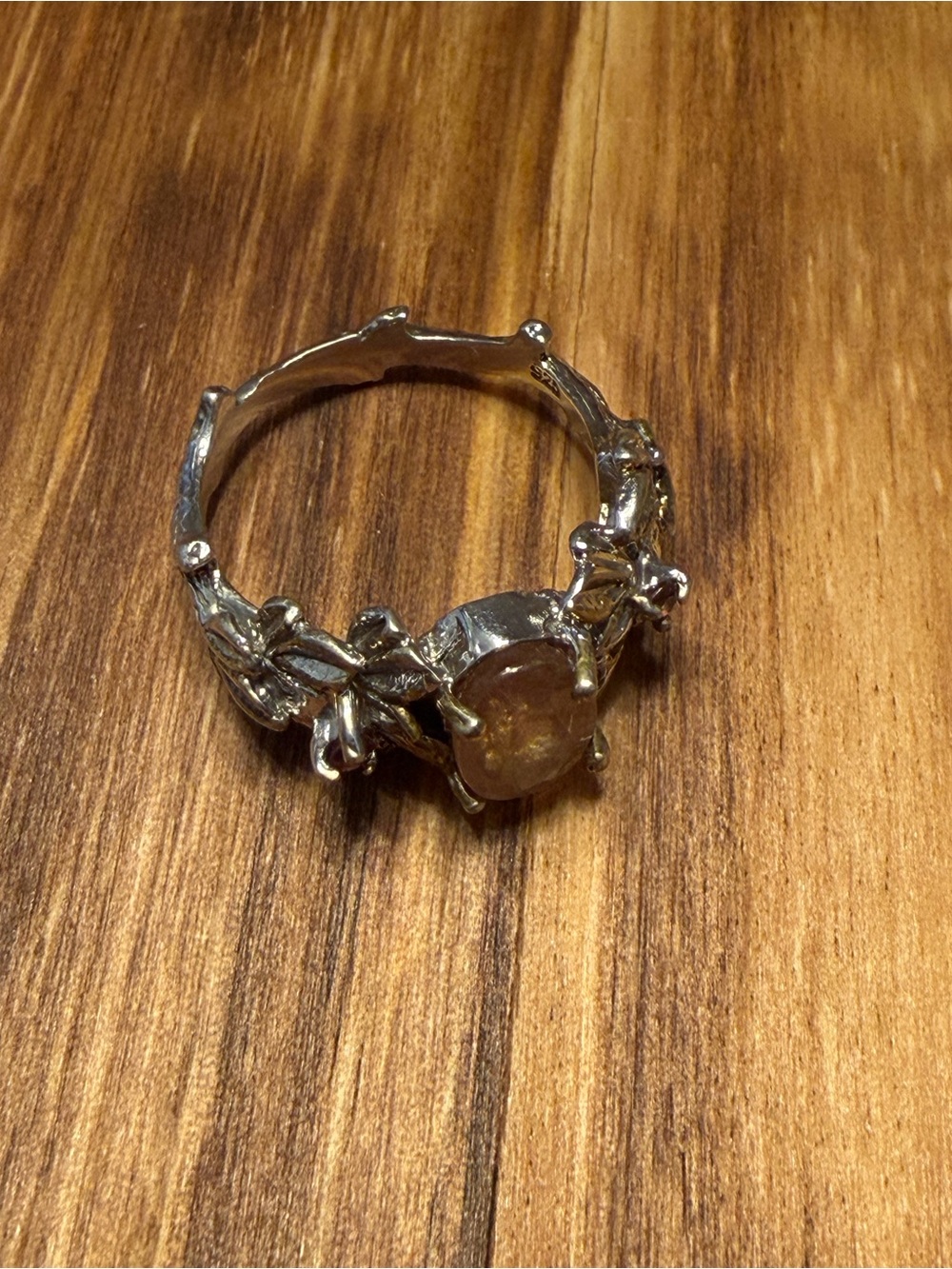 .925 Sterling silver and topaz ring